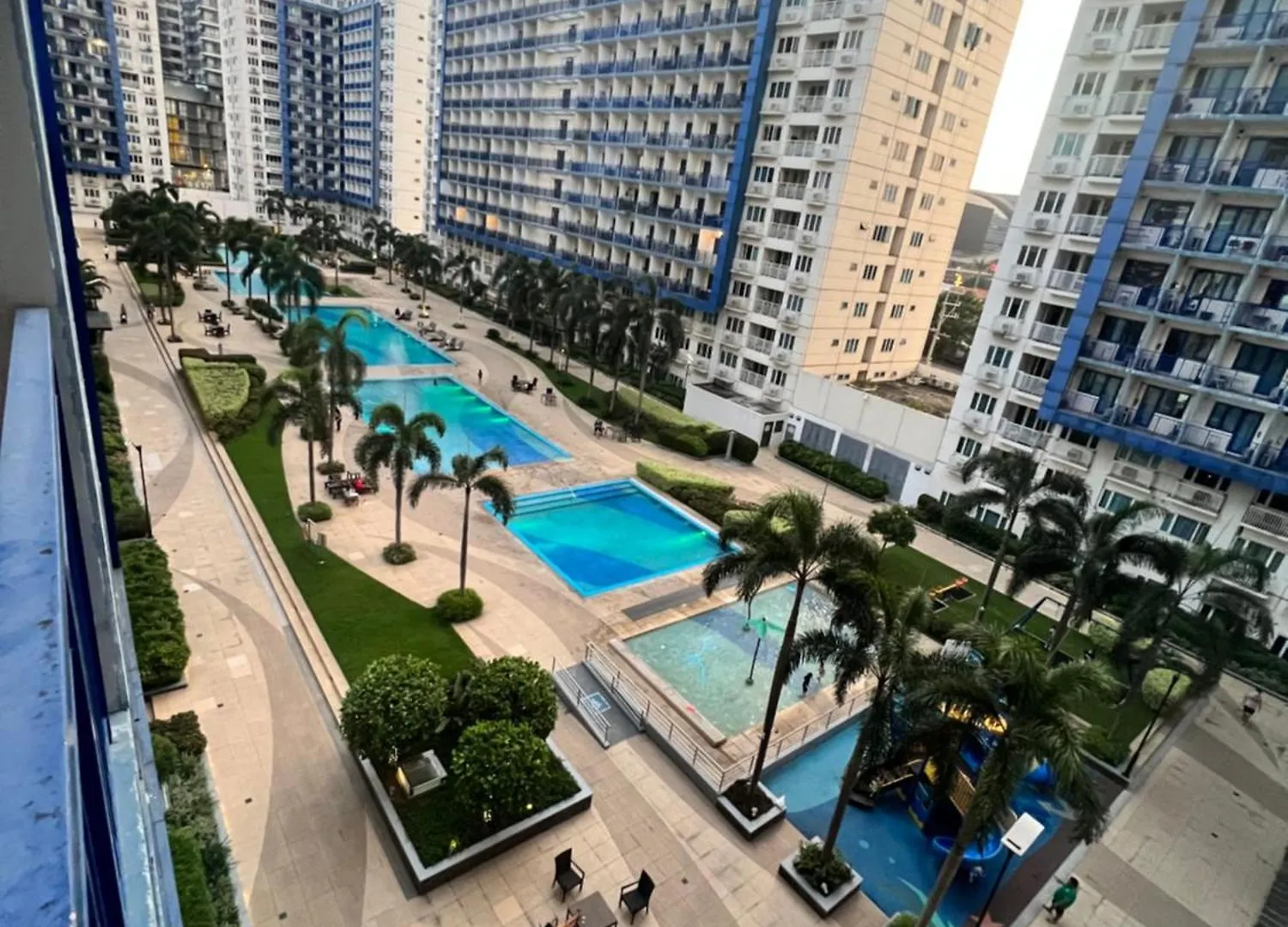 Sea Residences Mall Of Asia By Jermel Pasay 0*,  Philippines