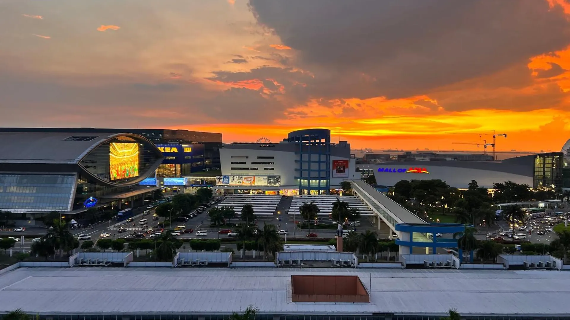 Sea Residences Mall Of Asia By Jermel Pasay